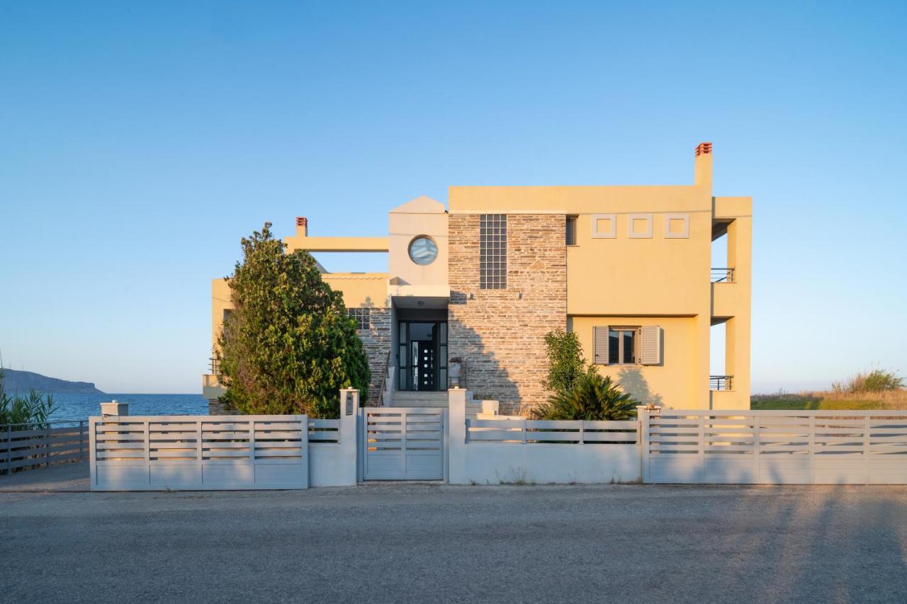 Spacious Beachfront Maisonettes With Stunning Views & A Private Beach Monemvasía Esterno foto