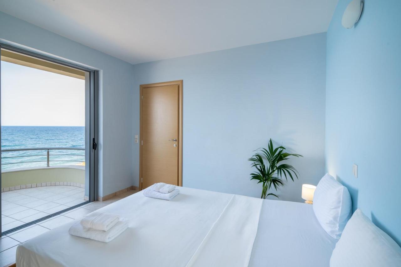 Spacious Beachfront Maisonettes With Stunning Views & A Private Beach Monemvasía Esterno foto